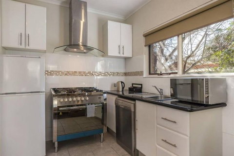 COMFORT INN COACH AND BUSHMANS - Accommodation Mermaid Beach 5