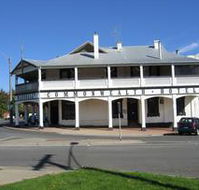 Commonwealth Hotel - Accommodation Mermaid Beach