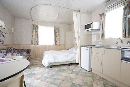 Crestview Top Tourist Park - Accommodation Mermaid Beach 3