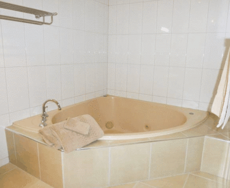 Werribee Motel & Apartments - Accommodation Mermaid Beach 1