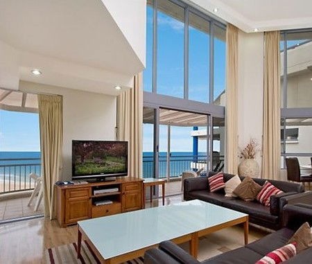 Oceanside Resort - Accommodation Mermaid Beach 1