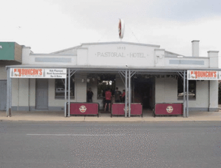 Pastoral Hotel - Accommodation Mermaid Beach