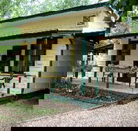 Pioneer Garden Cottages - Accommodation Mermaid Beach