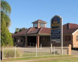 Best Western Plus All Settlers Motor Inn - Accommodation Mermaid Beach 3