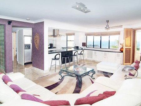 Mediterranean Resorts - Accommodation Mermaid Beach 1