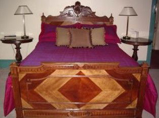 Strathmore Victorian Manor - Accommodation Mermaid Beach 2