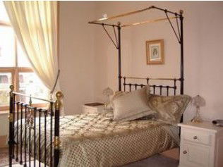 Strathmore Victorian Manor - Accommodation Mermaid Beach 4