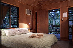 Cape Trib Beach House - Accommodation Mermaid Beach 2