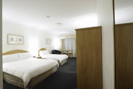 Carlyle Suites & Apartments - Accommodation Mermaid Beach 3