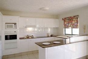 Pacific Place Apartments - Accommodation Mermaid Beach 4