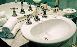 Knightsbridge Apartments - Accommodation Mermaid Beach 2