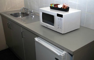 Oasis By The Lake - Accommodation Mermaid Beach 2