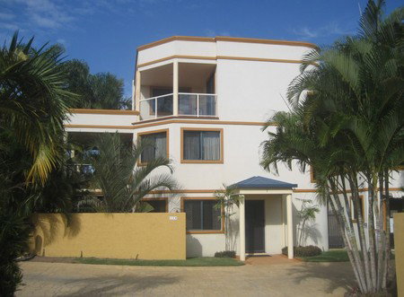 The Grange Resort - Accommodation Mermaid Beach 0