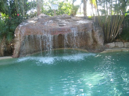 The Grange Resort - Accommodation Mermaid Beach 2