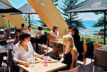 Novotel Northbeach - Accommodation Mermaid Beach 3