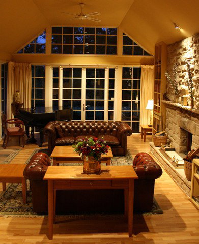 Bygone Beautys Cottages - Accommodation Mermaid Beach 3