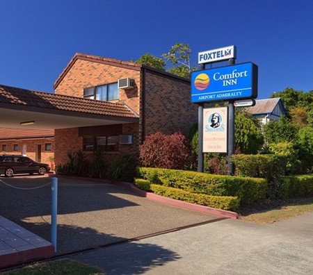 Airport Admiralty Motel - Accommodation Mermaid Beach 0
