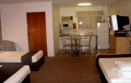 Bella Villa Motor Inn - Accommodation Mermaid Beach 3