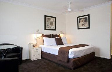 Central Caleula Motor Lodge - Accommodation Mermaid Beach 2
