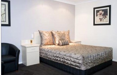 Central Caleula Motor Lodge - Accommodation Mermaid Beach 4