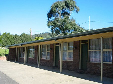 Cobargo Hotel Motel - Accommodation Mermaid Beach 2