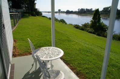 Colonial Court Motor Inn - Accommodation Mermaid Beach 1