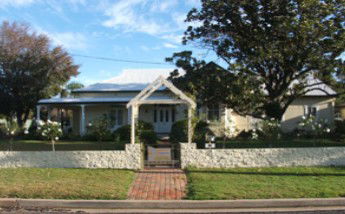Annas Place - Accommodation Mermaid Beach 0