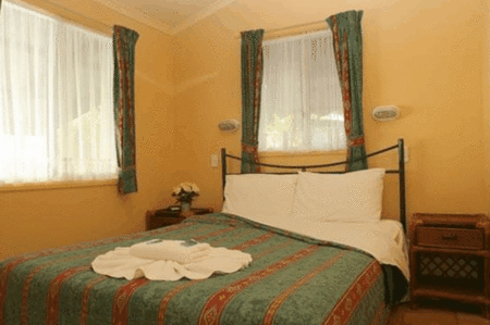 Cane Village Holiday Park - Accommodation Mermaid Beach