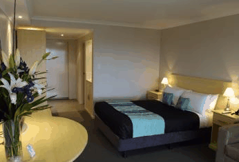 Dog Rock Motel - Accommodation Mermaid Beach