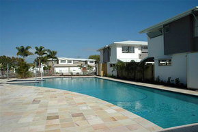 Coolum Villas - Accommodation Mermaid Beach 0
