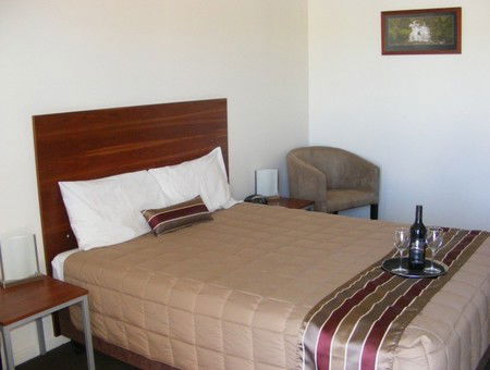 Burke And Wills Motor Inn Kingaroy - Accommodation Mermaid Beach 3
