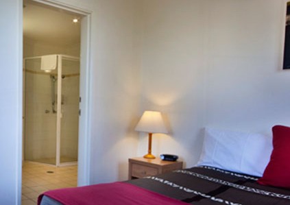The Brighton: Lake Macquarie - Accommodation Mermaid Beach 0