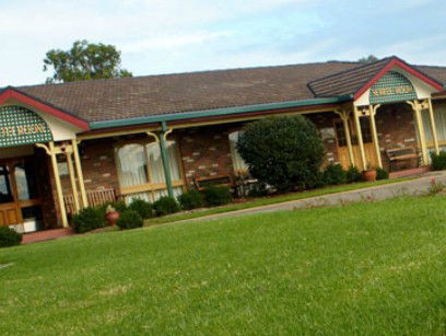 Carriage House Motor Inn - Accommodation Mermaid Beach 1