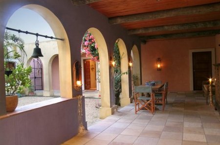 Casabelle Country Guest - Accommodation Mermaid Beach 1