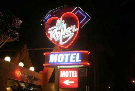 Hi Roller Motel - Accommodation Mermaid Beach 3