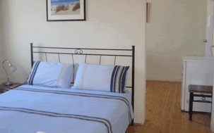 Pier Hotel - Accommodation Mermaid Beach 1
