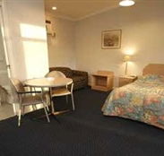 Orange Motor Lodge - Accommodation Mermaid Beach