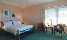 Ellis B And B - Accommodation Mermaid Beach