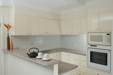 Marrakesh Apartments - Accommodation Mermaid Beach 2