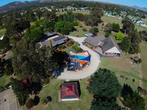 Greenvale Holiday Units - Accommodation Mermaid Beach 0