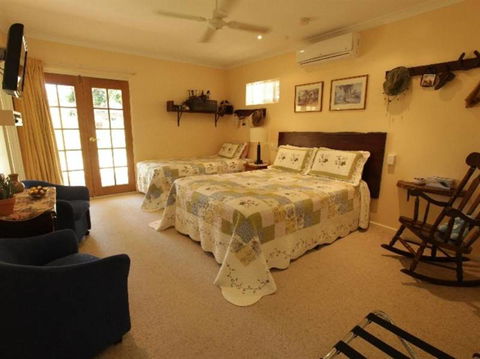 Armadale Cottage B And B - Accommodation Mermaid Beach 4