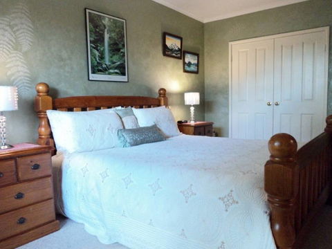 Armadale Cottage B And B - Accommodation Mermaid Beach 5