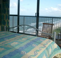 Golden Sands Holiday Apartments - Accommodation Mermaid Beach