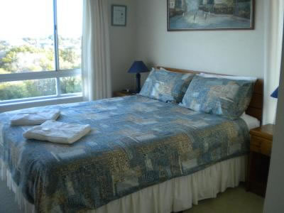 Estoril On Moffat Holiday Apartments - Accommodation Mermaid Beach 7
