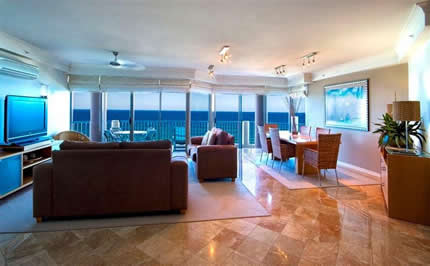 AA Oceana On Broadbeach - Accommodation Mermaid Beach 8