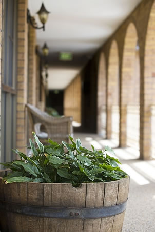 Cumberland Motor Inn - Accommodation Mermaid Beach 4