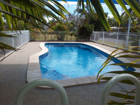Bowen Arrow Motel - Accommodation Mermaid Beach 4