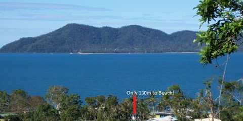 Montage Beach Apartments - Accommodation Mermaid Beach 2