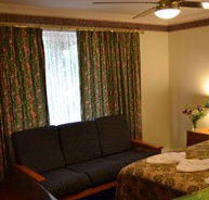 Palms Bed and Breakfast - Accommodation Mermaid Beach