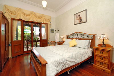 Above Bored Bed And Breakfast - Accommodation Mermaid Beach 0